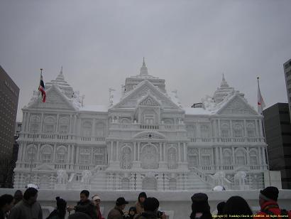 大雪像　チャックリー・マハー・プラーサート宮殿